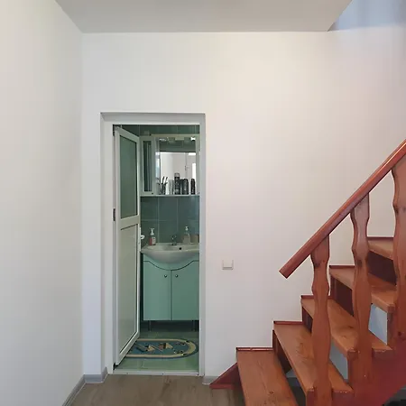 Radhouse Brasov - 50 Minutes From Brasov