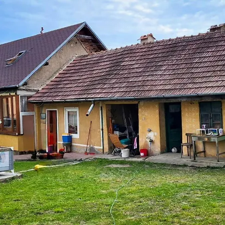 Radhouse Brasov - 50 Minutes From Brasov Holiday home