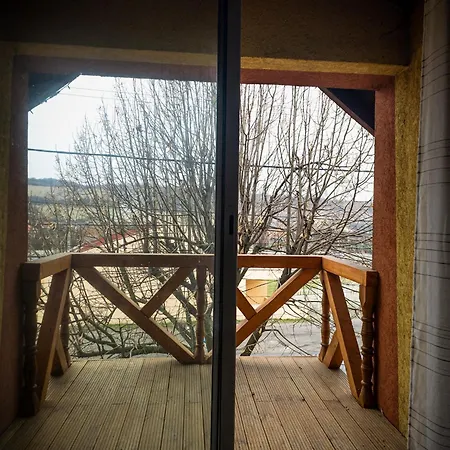 Radhouse Brasov - 50 Minutes From Brasov Holiday home Persani